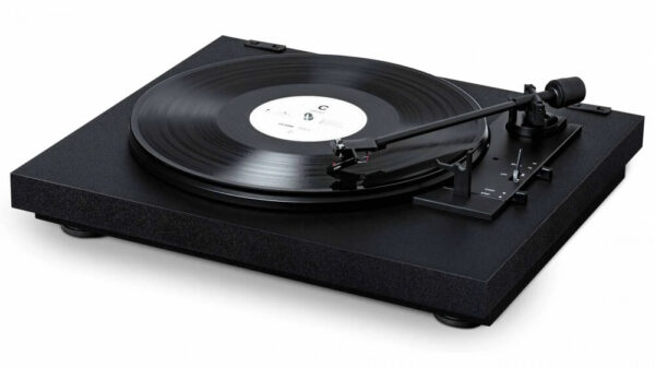 Pro-Ject A1 OM10 Black Fully automatic turntable - фото 1